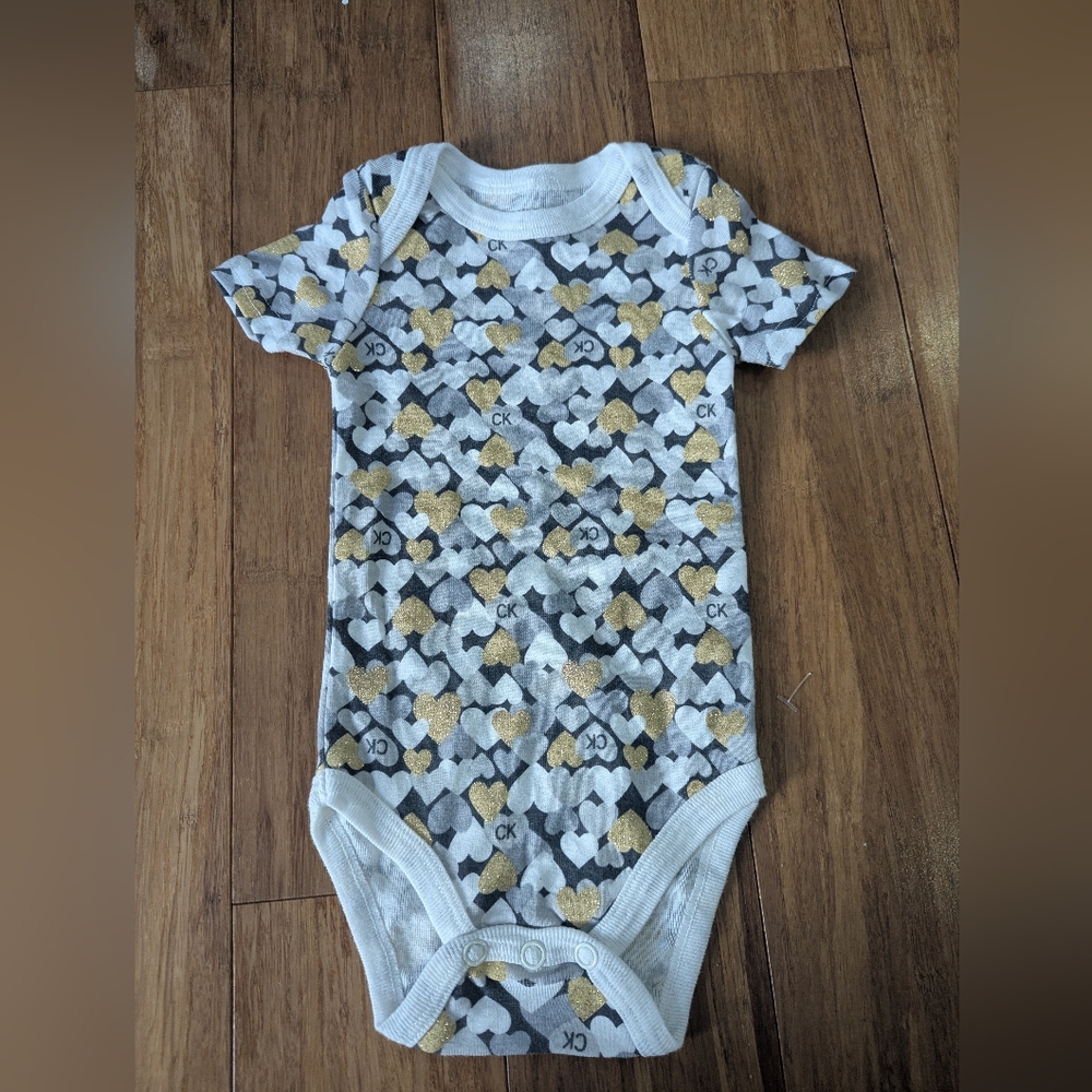 Calvin Klein Gray and Gold baby girls Heart Bodysuit